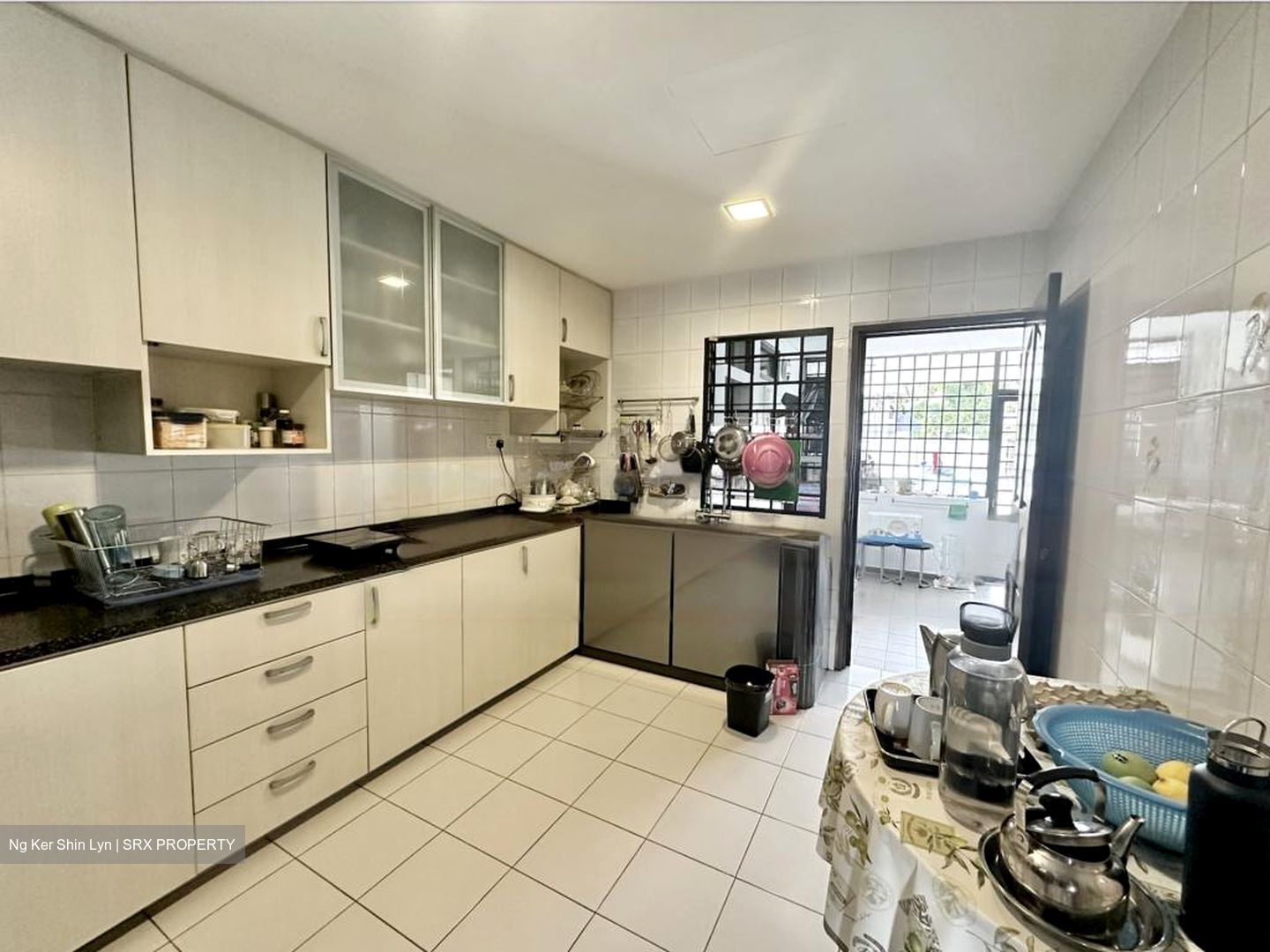 Springleaf Garden (D26), Terrace #479859291